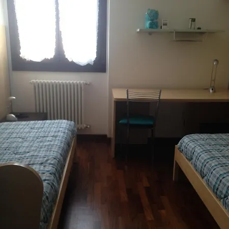 Oda ve Kahvaltı Nina Bergamo