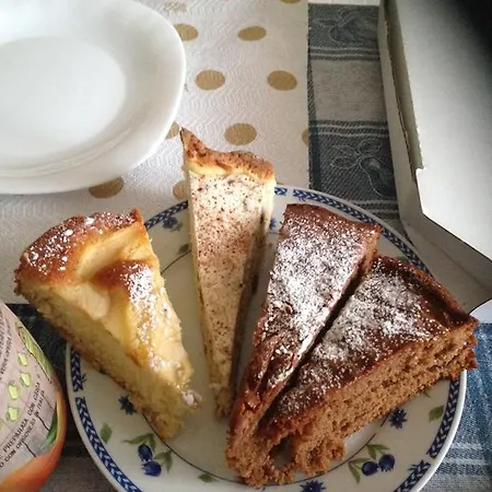 Nina Oda ve Kahvaltı Bergamo