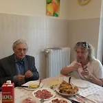 Nina Oda ve Kahvaltı *
